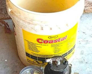 96 - Plastic Bucket with Engine Parts & More You are buying a used as-is item. We do not guarantee all components are present, and if it is not expressly stated, it is untested.

