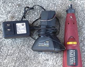 191 - Bosch Brute Cordless Drill & Charger You are buying a used as-is electric/electronic item. We do not guarantee all components are present, and if it is not expressly stated, it is untested.

