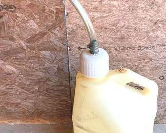 50 - Plastic Fuel Jug - 5 Gallon
