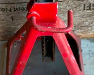 93 - Jack Stand - 6 Ton - 18" x 12" x 12"
