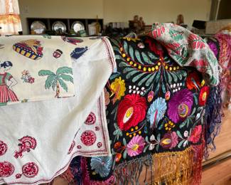 Lotsa Lovely Linens!!! International & Old! Tablecloths, Runners, etc.,