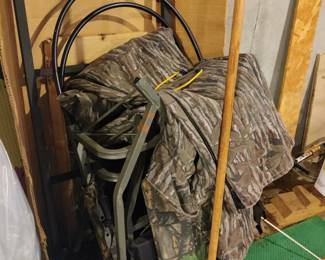 HUNTING EQUIPMENT