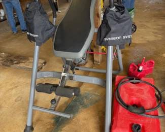 Inversion table and 13 gal gas tank (2)