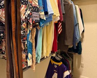 Men’s shirts large and extra large