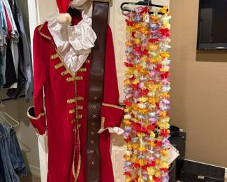 Costumes 