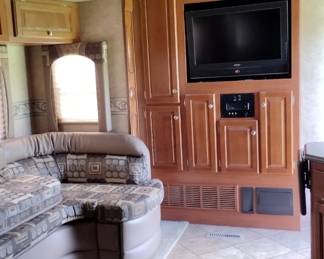 Living room in Heartland 