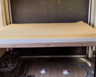 Bunks in Toyhauler
