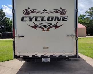 Cyclone RV