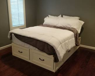 Pottery Barn Stratton storage queen platform bed with storage