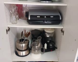 Fondue pot and panini maker