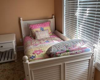 Twin bed and mattress set $200