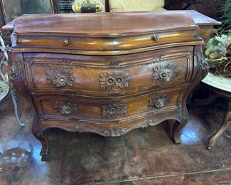 French chest