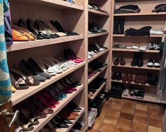 Ladies shoes