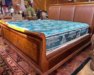 King bed $599
