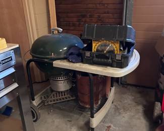 Charcoal grill