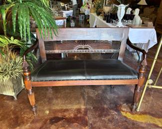 Entry bench $389