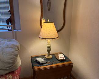 MIRROR, GREEN AGATE LAMP AND MORE