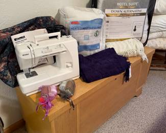 LANE CEDAR CHEST, BEDDING AND KENMORE SEWING MACHINE