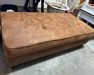 LARGE LEATHER OTTOMAN