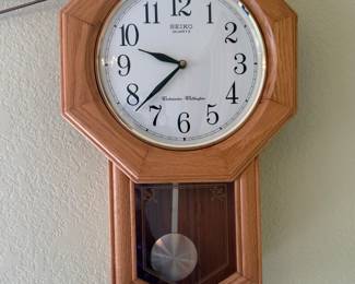 WESTMINSTER WHITTINGTON CHIMING CLOCK