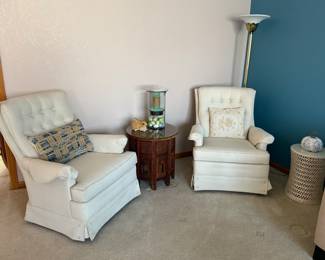 LAZYBOY SWIVEL ROCKERS