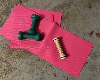 Lot 230 | Handweights, Muscle Roller, Yoga Mat Strips