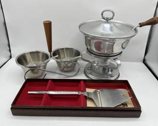Lot 44 | Midcentury Kitchenware Serving Kalmar Cheese