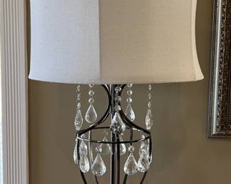 Lot 75 | Chandelier Dangle Metal Floor Lamp