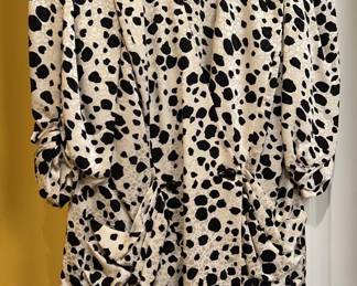 Lot 165 | Vintage Sz10 Silk Saks 5th Ave 2pc Suit Skirt
