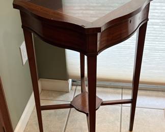 Lot 81 | Inlaid Wood Display Table Side Table