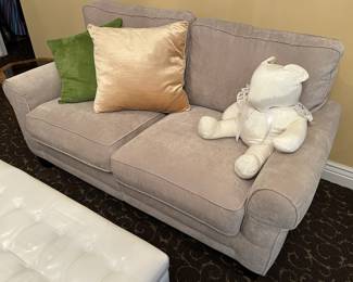 Lot 99 | 2 Seat Upholstered Sofa Loveseat Couch