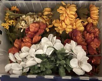 Lot 279 | Bin of Silk Flowers Artificial Florals