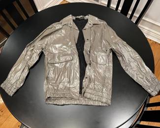 Lot 311 | Vintage Liz Claiborne SzM Rain Jacket