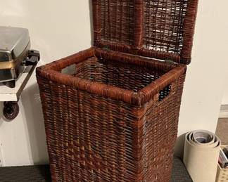Lot 241 | Wicker Mini Hamper Great Condition