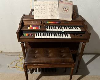 Lot 138 | Vintage Organ, as found