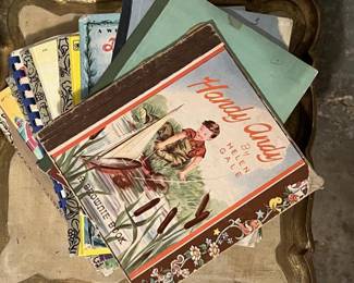 Lot 256 | Vintage Childrens Books Kids Little Golden Book