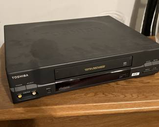 Lot 250 | Toshiba VHS Player VCR