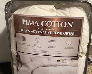 Lot 238 | King Sz Cotton Down Alternative Comforter