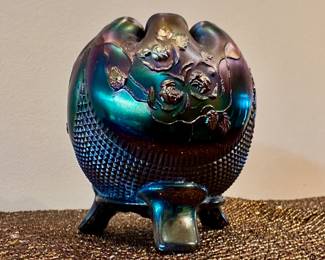 Northwood amethyst iridescent carnival glass bowl