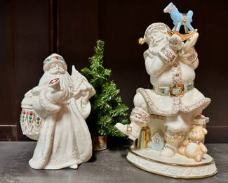 Lenox Santas. Picture added 23-May-2025.