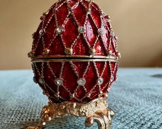 Red and gold cross hatch Faberge egg.