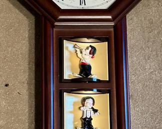 Seiko Symphony clock.