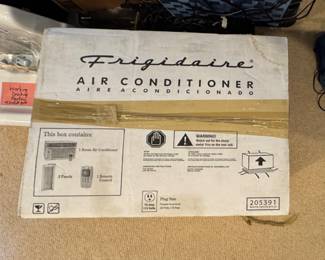 Frigidaire 6,000 BTU Air Conditioner. Photo 2 of 2. 