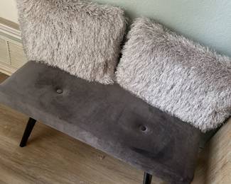Bench w two pillows $30