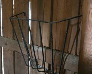 Wall hay racks