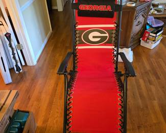 Zero gravity Georgia Bulldogs recliner - NEW