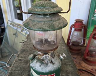 Coleman 200-201 Lantern