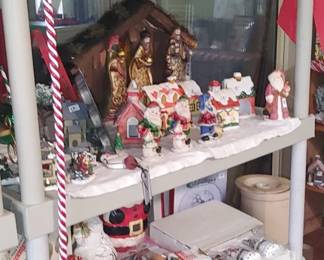 Tons of great Christmas decorations