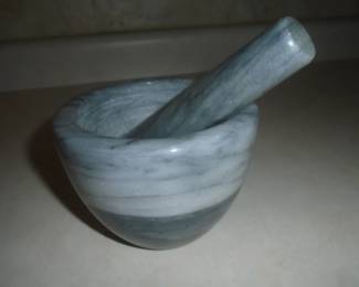 marble morter and pestal