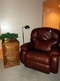 Lazy Boy recliner Newer